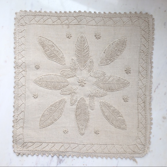 Two linen boho chic pillow covers - Picture 2 of 7